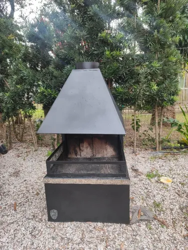 Vendo lareira em perfeito estado!