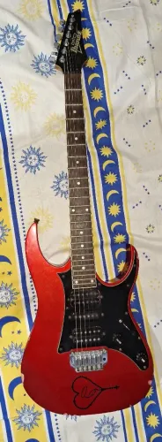 Guitarra Gio Ibanez