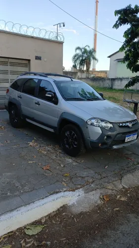 Fiat Palio Week. Adv/adv Tryon 1.8 MPI Flex 2013