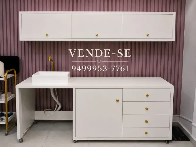 Móveis para clínicas