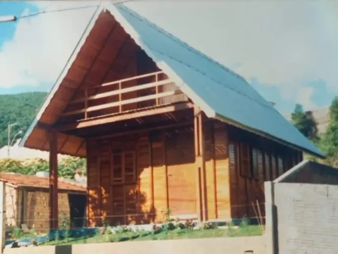 Chalé de Madeira Boncasa - Desmontado