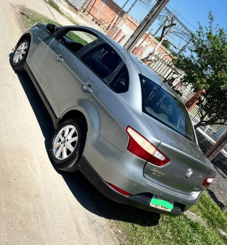 Fiat Grand Siena Attrac. 1.4 EVO F.flex 8V 2013