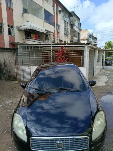 Fiat Linea Essence 1.8 Flex 16V 4P 2012