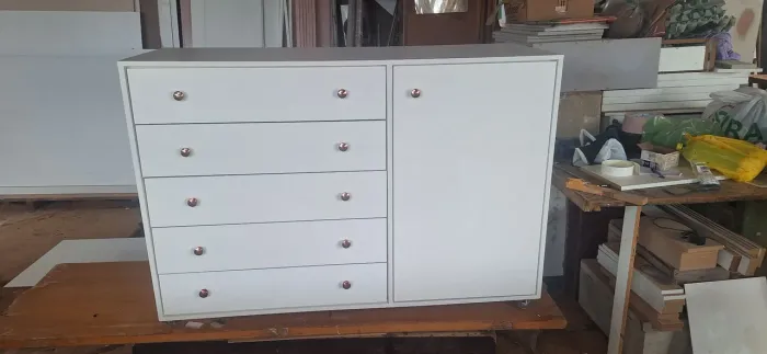 Cômoda fabricação própria em Mdf