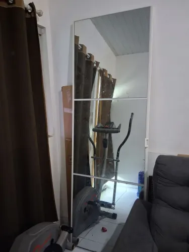 Espelho em MDF e outras peças de MDF