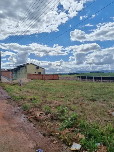 Lote Plano com Vista Privilegiada em Região de Crescimento