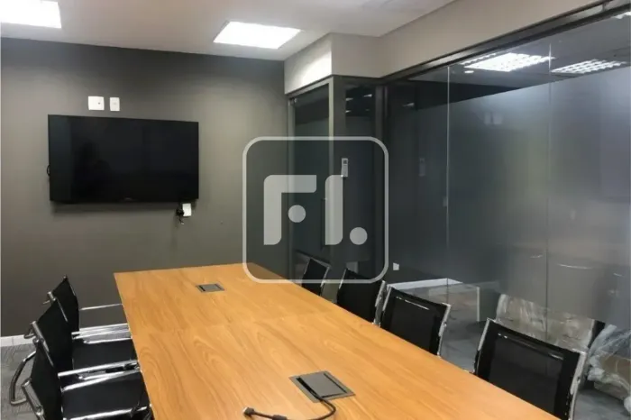 Escritório para aluguel e venda possui 280 metros quadrados em Vila Olímpia - São Paulo -