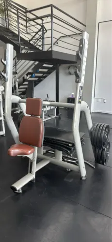 Banco Desenvolvimento Tubular com suporte para anilhas - Athletic