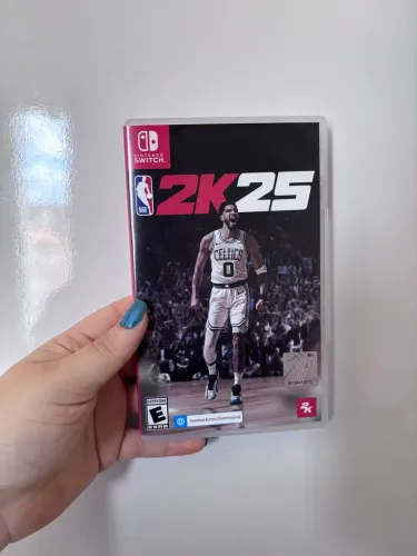 2 Jogos Nintendo Switch - Mídia Física - NBA 2K25 e AEW: Fight Forever