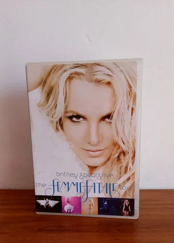 Britney Spears Femme Fatale Live Tour