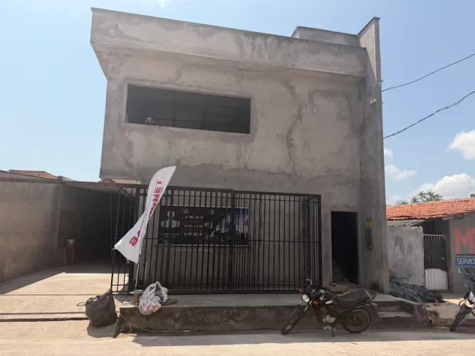 Alugo espaço