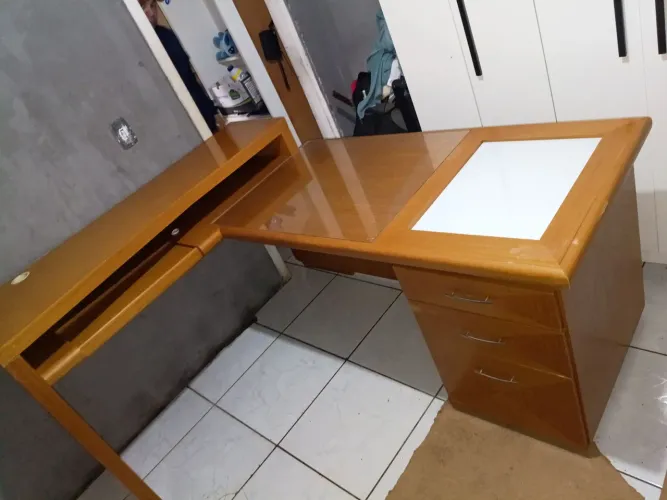 Mesa de escritório entrego com taxa 