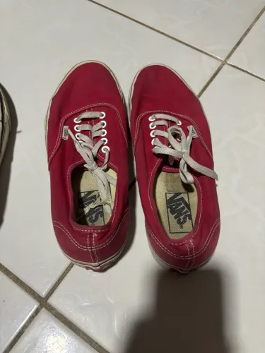 Vans off the wall vermelho tamanho 40