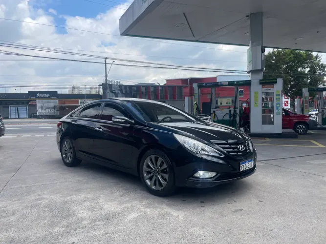 Hyundai Sonata 2.4 16V 182cv 4P Aut. 2013
