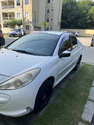 Peugeot 207 Active 1.4 Flex 8V 5P 2014