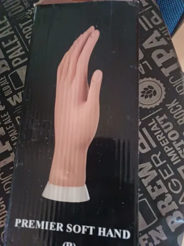 Mão de Treino Manicure