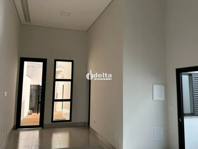 Casa residencial com 3 quartos sendo 2 suítes disponível para venda no bairro Novo Mundo e