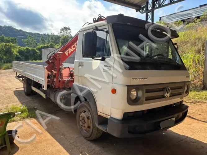VW DELIVERY 10-160 ANO 2018 CARROCERIA 6,30 M COM MUNCK