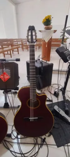 Violões Yamaha APX-6NA