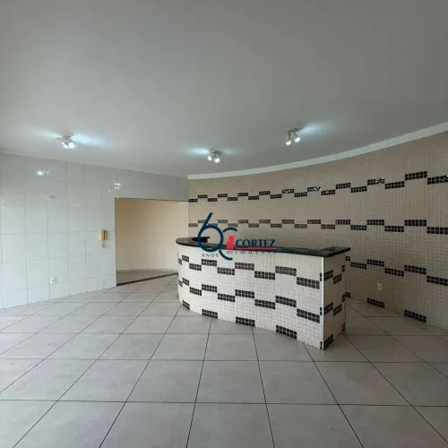 Casa com 3 dormitórios para alugar, 140 m² por R$ 2.300,00/mês - Jardim Santa Clara II - R