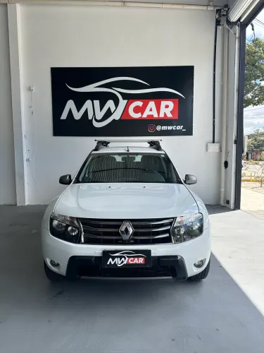 Renault Duster Dynamique 2.0 Hi-flex 16V Aut. 2015