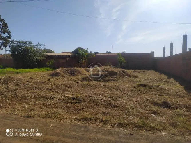 TERRENO BEM LOCALIZADO NO RIVIERA PARK