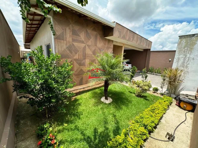 Casa para Venda em Contagem, São Gonçalo, 3 dormitórios, 1 suíte, 3 banheiros, 8 vagas