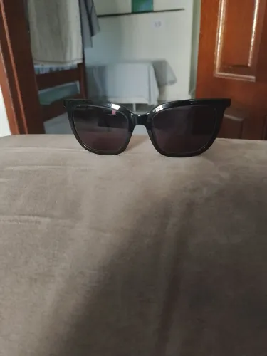 Oculos ana hickman semi novo