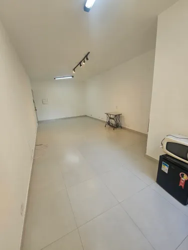 Sala comercial no Bom Retiro para aluguel recém refomada