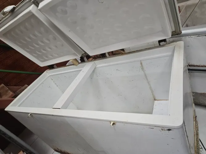 Freezer Fricon 2 portas modelo: HCED503-2C 220V 503L