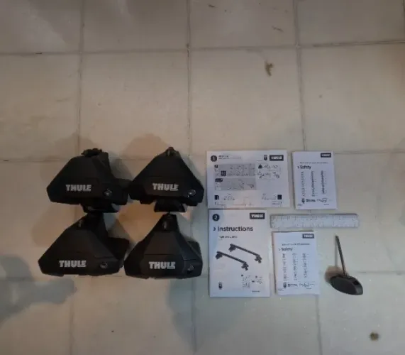 Suporte Thule Evo Clamp 7105 + Kit de borrachas 145224