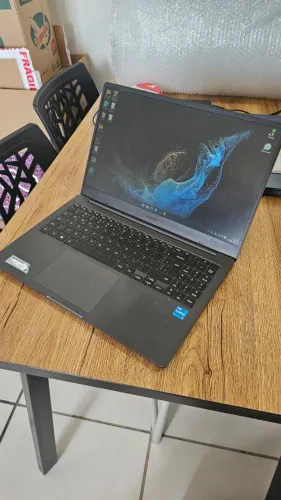 Notebook Galaxy Book 2 I5 8GB