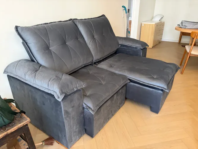 Sofá novo 950 Reais