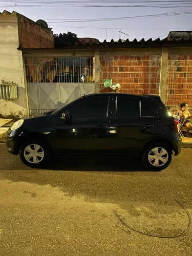Nissan March S 1.0 16V Flex Fuel 5P 2012