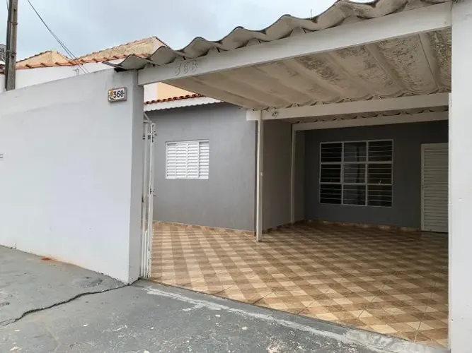 Casa Térrea para Alugar | 3 Quartos | Edícula Completa | 2 Vagas | Júlio de Mesquita 