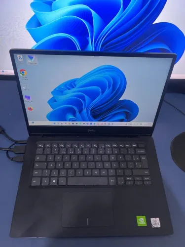 Notebook Dell Vostro 5490 - Core i5 | Placa de video | SSD 240GB | Tela 14