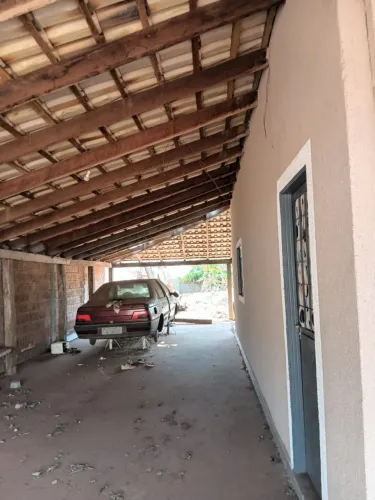 Vende-se casa