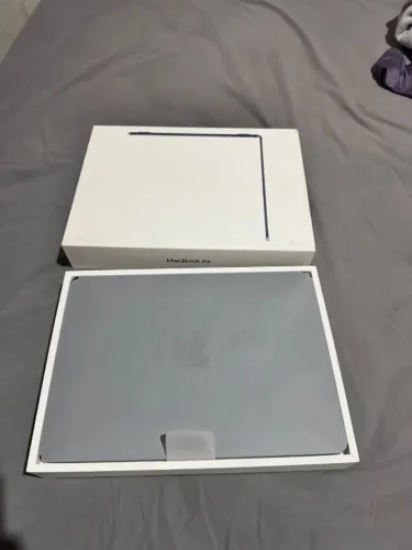 MacBook Air M5