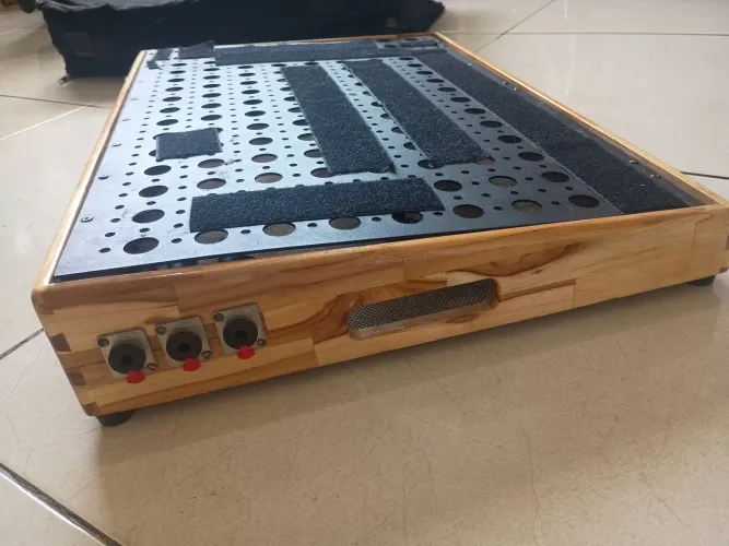 Pedalboard Hands c/ bag