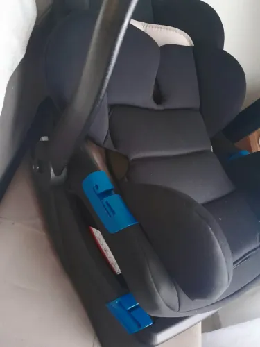 Cadeirão carro com base