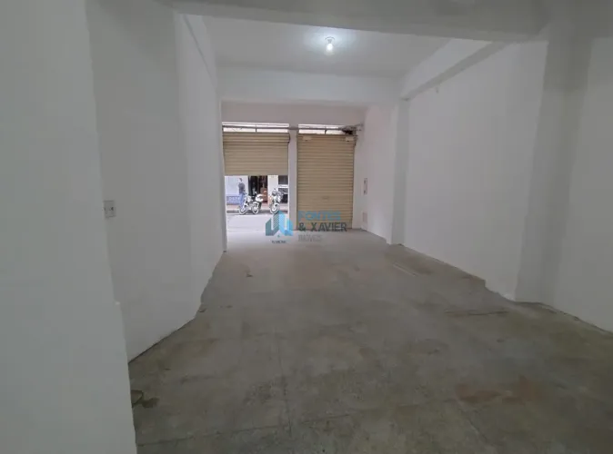 Loja com excelente localização, no Centro de Juiz de Fora / MG