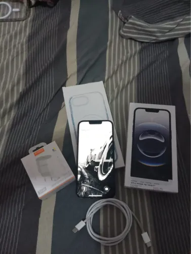 IPHONE 16e