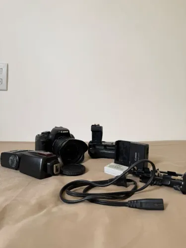 Câmera Canon T3i