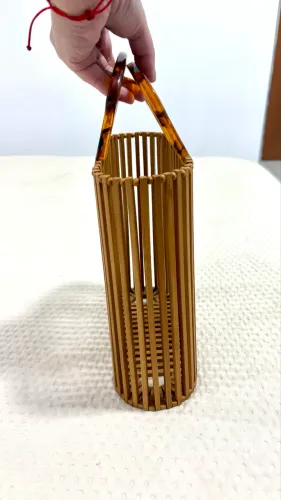 BOLSA FEITA A MÃO NUNCA USADA 