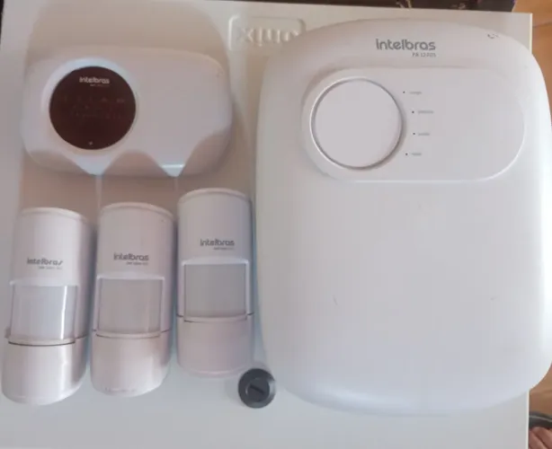 Fonte Intelbras FA1220S