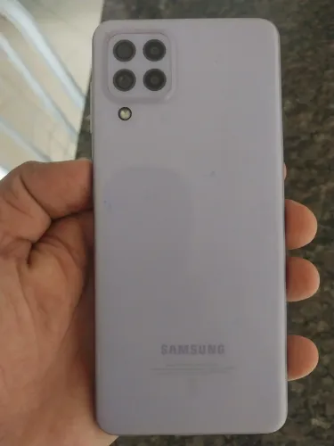 Vende-se celular  sansung A22 128 g valor 450 