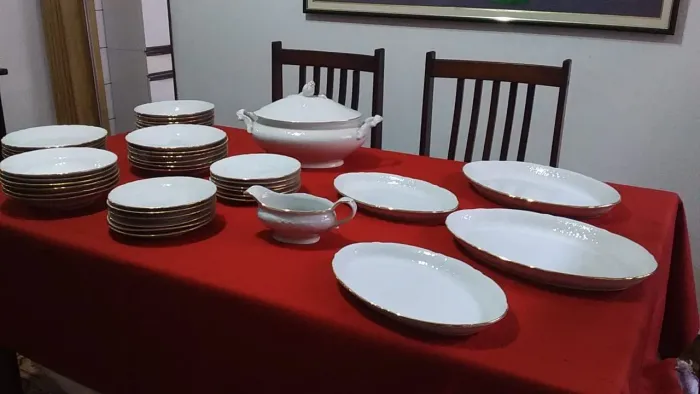 Jogo de jantar 42 peças  beatrix