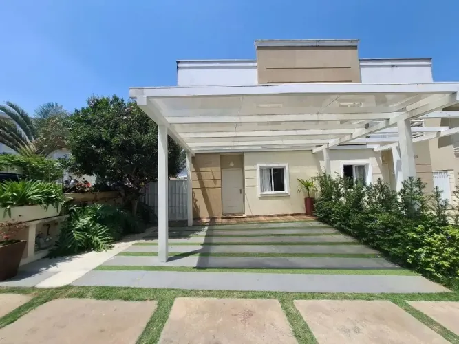 Casa com 3 dormitórios à venda, 106 m² por R$ 900.000,00 - Granja Viana - Cotia/SP