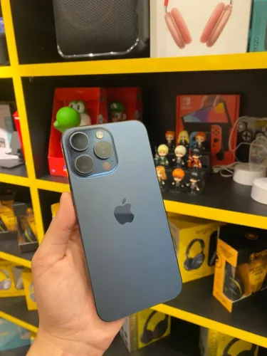 RJ - IPhone 15 Pro Max 256GB - seminovo - 1 Ano de Garantia Apple 