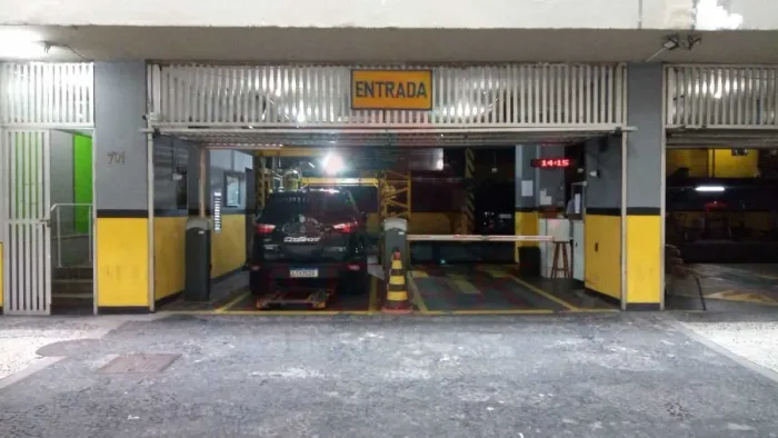 Venda de garagem